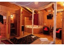 רומנטיקה ביבשה ובים - 0 רומנטיקה ביבשה ובים - 0