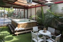 נגיעה באהבה  - 1 נגיעה באהבה  - 1