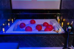 חוויה זוגית בסוויטה על חוף הים - חבילת יום הולדת - 5 חוויה זוגית בסוויטה על חוף הים - חבילת יום הולדת - 5