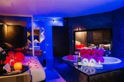 חוויה זוגית בסוויטה על חוף הים - חבילת יום הולדת - 6 חוויה זוגית בסוויטה על חוף הים - חבילת יום הולדת - 6